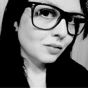 Meet your Posher, Emilee